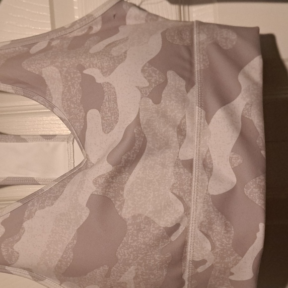 RBX Size L NWT White and gray army sports bar With Patted Bra Perfect 4 the gym - Picture 7 of 7
